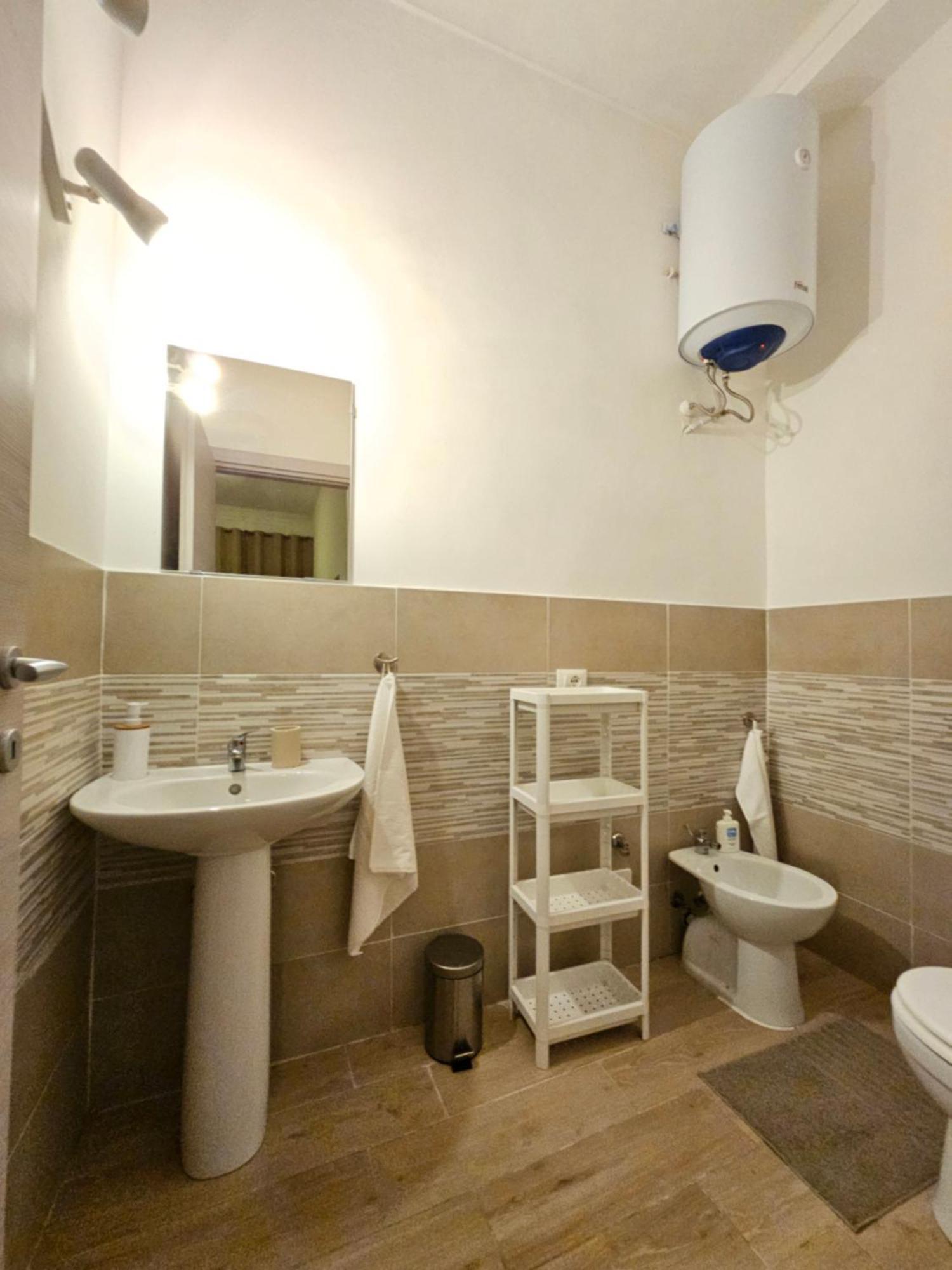 Cav Casa Clotilde Apartment Turin Ngoại thất bức ảnh